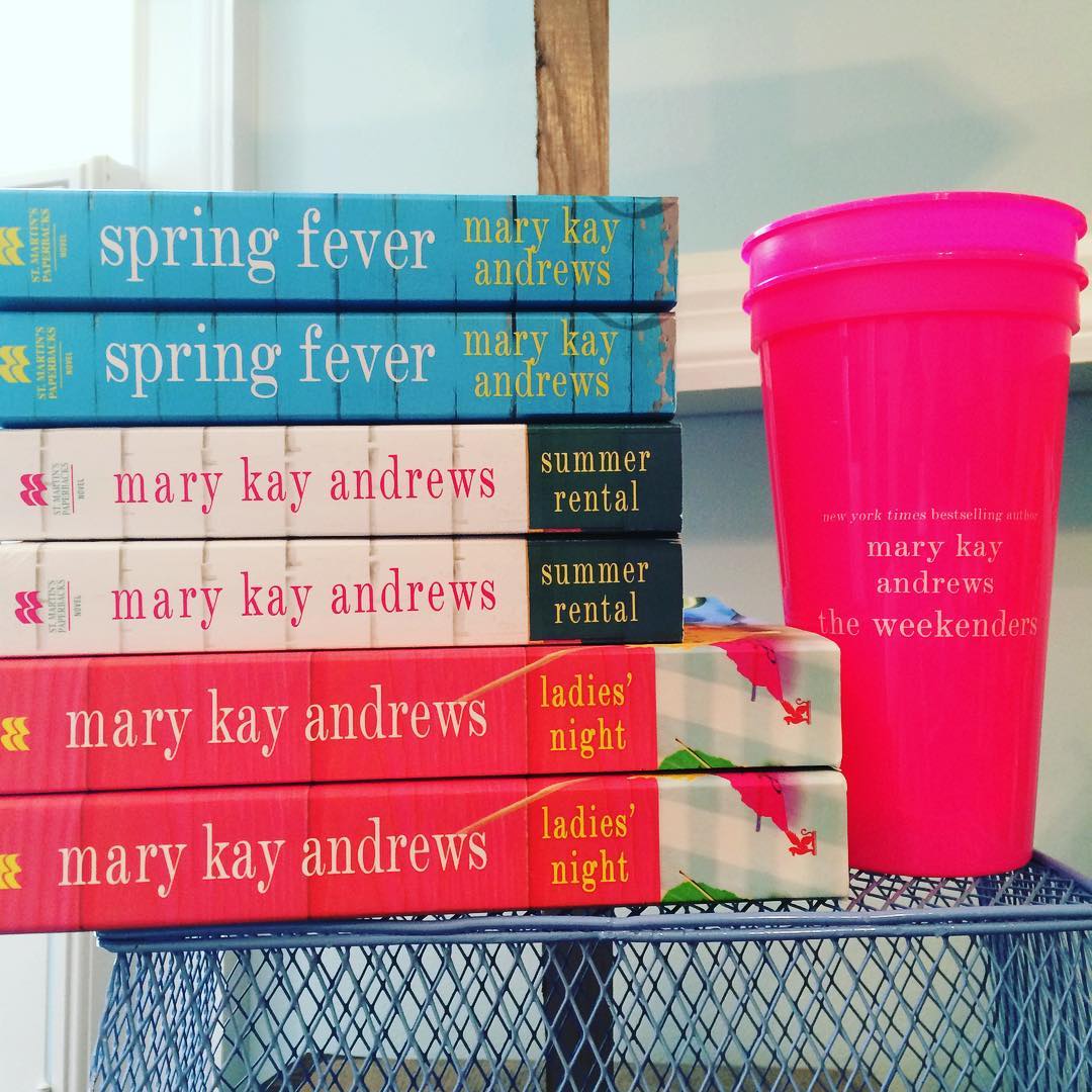 Spring is here and summer is right around the corner! Tag a friend who would like to share this loot, we will pick a winner on Friday, March 25th at 5pm EST. Both friends must follow @marykayandrews to win