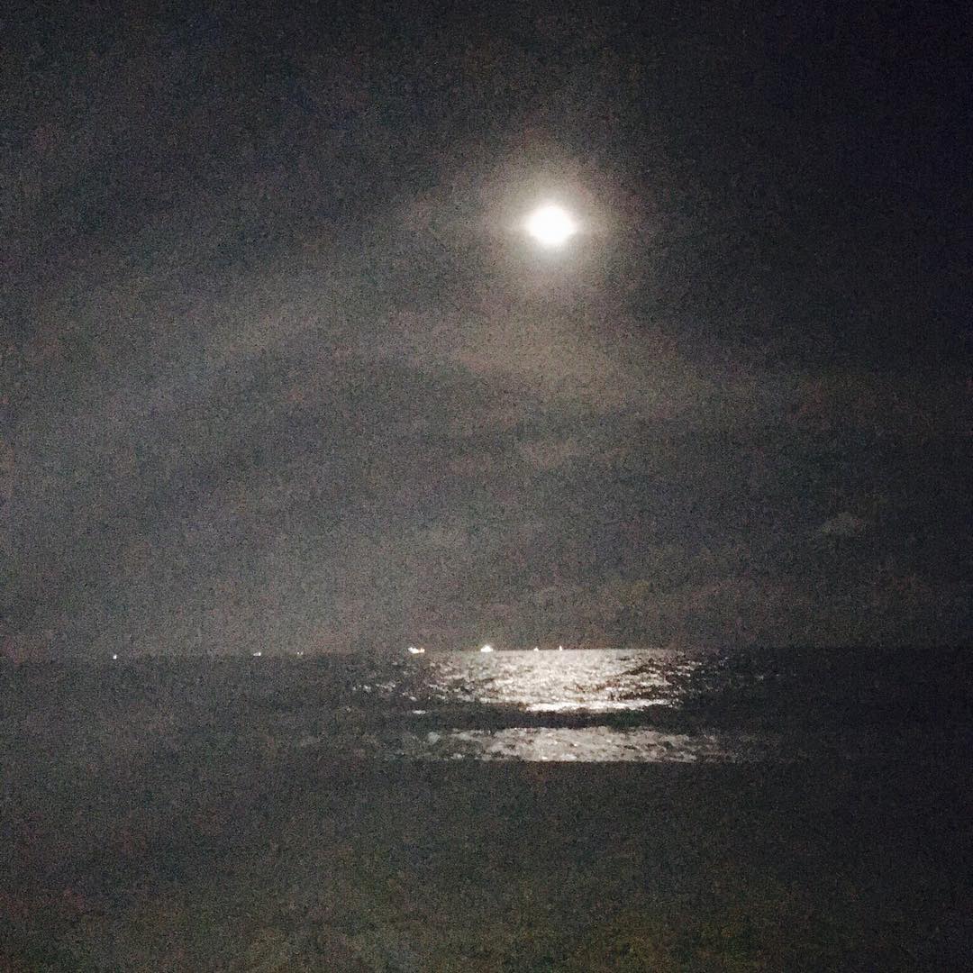 Good night moon. Impossible to resist the lure of a full moon over the ocean