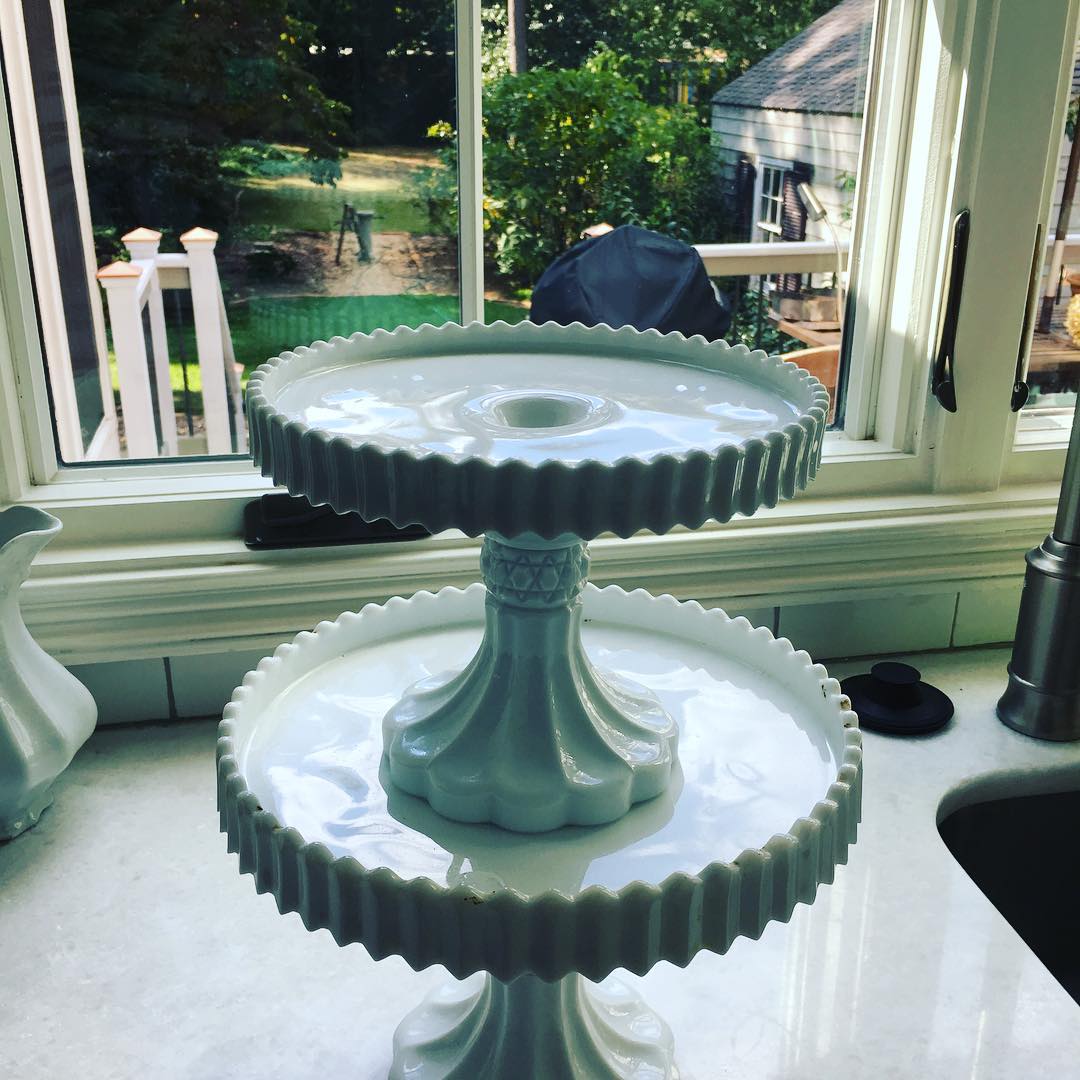 And then I found this pair of antique cake stands at an estate sale this morning. Half off! Anybody know whether this is ironstone? Milk glass?